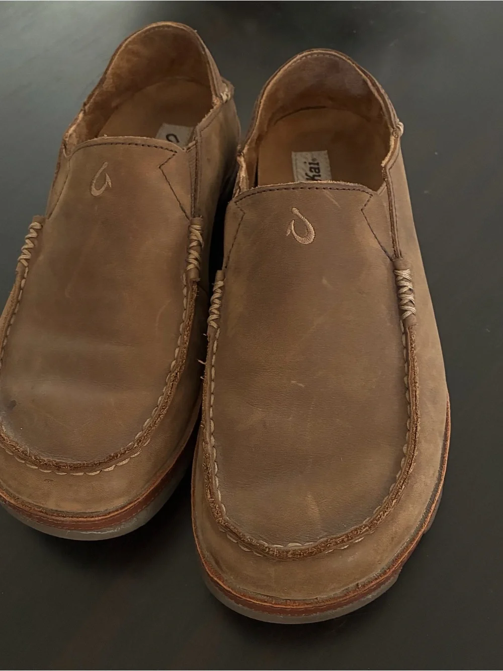OluKai Moloa Men’s Nubuck Leather Slip On Shoes Mules Ray/Toffee Size 8.5